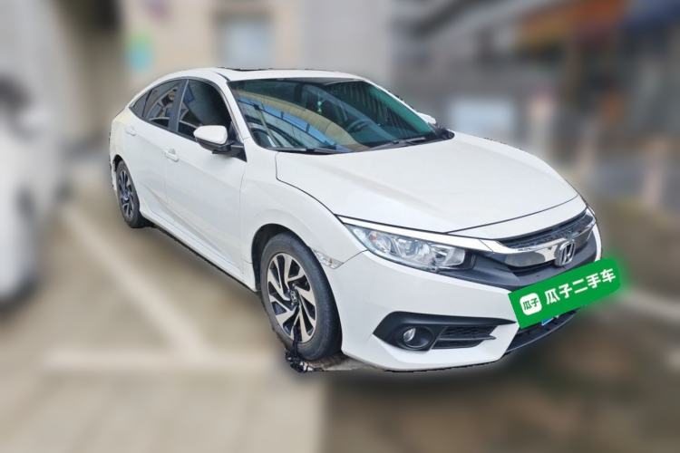 Used Honda Civic 2016 220TURBO CVT Luxury Edition Front Right 45 Deg