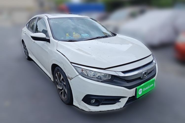 Used Honda Civic 2016 220TURBO CVT Luxury Edition Front Right 45 Deg