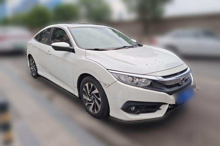 Used Honda Civic 2016 220TURBO CVT Luxury Edition Front Right 45 Deg