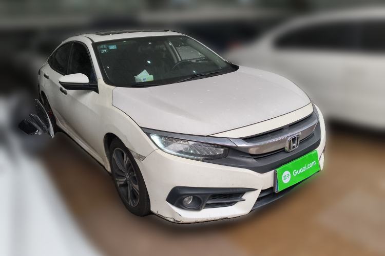 Used Honda Civic 2016 220TURBO CVT Prestige Edition Front Right 45 Deg