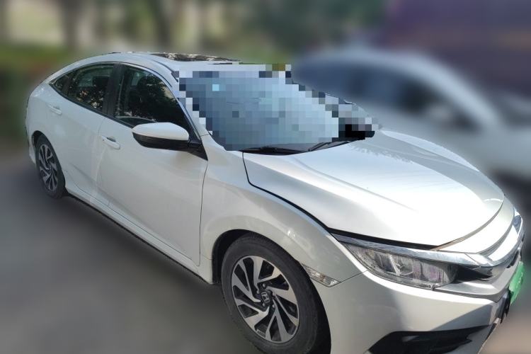 Used Honda Civic 2016 220TURBO CVT Luxury Edition Front Right 45 Deg