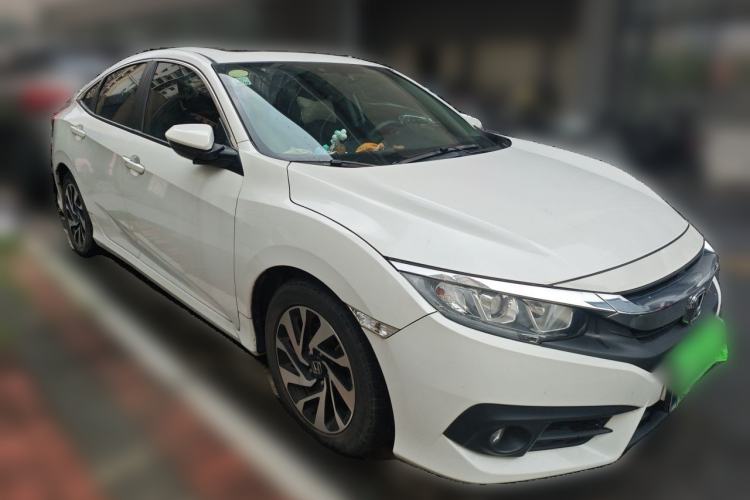 Used Honda Civic 2016 220TURBO CVT Luxury Edition Front Right 45 Deg