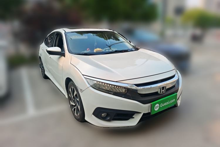 Used Honda Civic 2016 220TURBO CVT Luxury Edition Front Right 45 Deg
