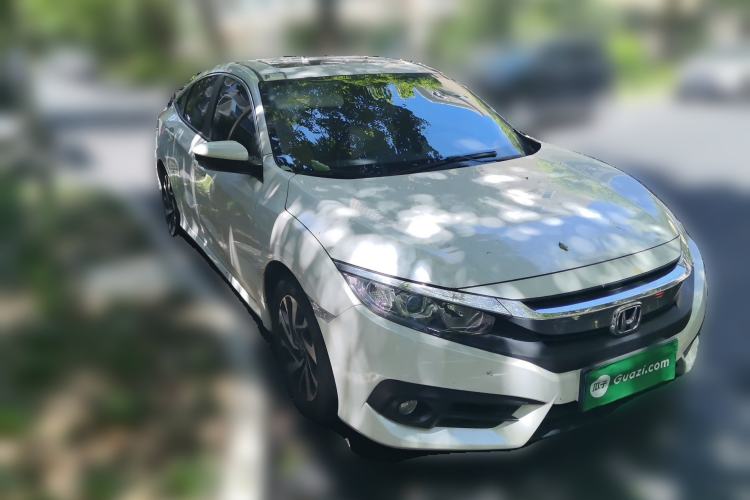 Used Honda Civic 2016 220TURBO CVT Luxury Edition Front Right 45 Deg