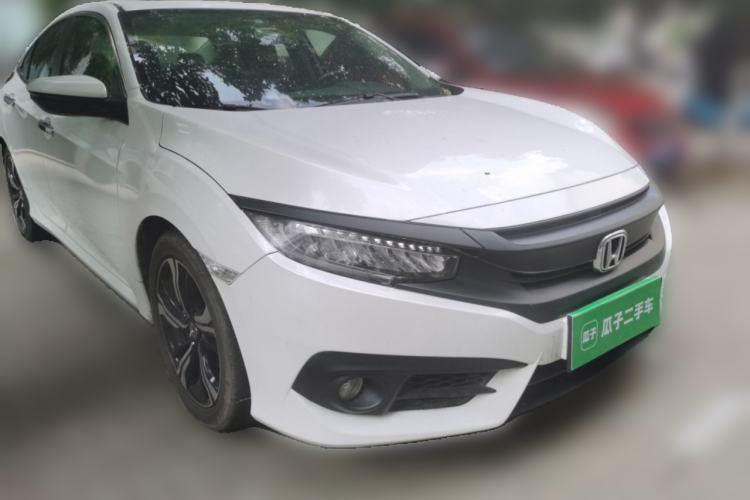 Used Honda Civic 2016 220TURBO CVT Prestige Edition Front Right 45 Deg