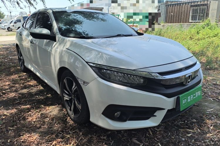 Used Honda Civic 2016 220TURBO CVT Prestige Edition Front Right 45 Deg