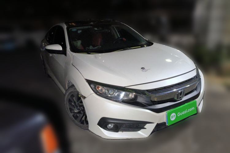 Used Honda Civic 2016 220TURBO CVT Luxury Edition Front Right 45 Deg