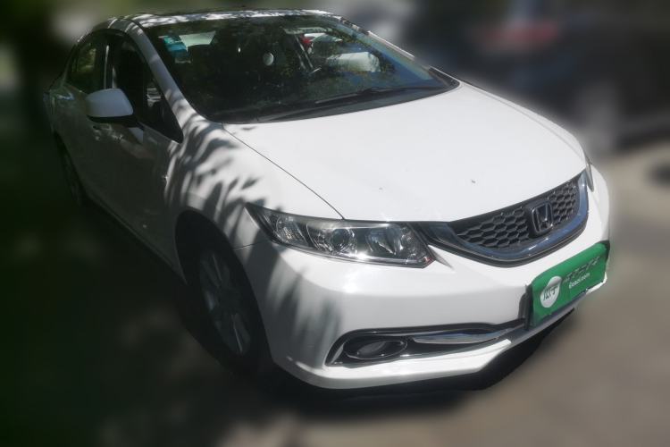 Used Honda Civic 2016 1.8L Automatic Comfort Version Front Right 45 Deg