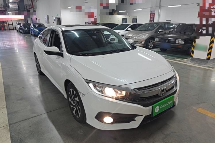 Used Honda Civic 2016 220TURBO Manual Luxury Edition Front Right 45 Deg