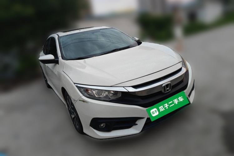 Used Honda Civic 2016 220TURBO CVT Luxury Edition Front Right 45 Deg