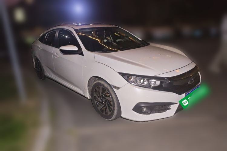 Used Honda Civic 2016 220TURBO CVT Luxury Edition Front Right 45 Deg