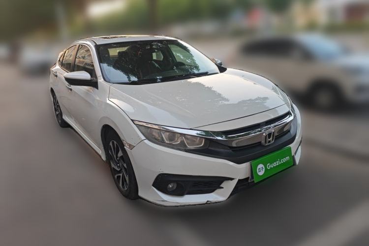Used Honda Civic 2016 220TURBO CVT Luxury Edition Front Right 45 Deg