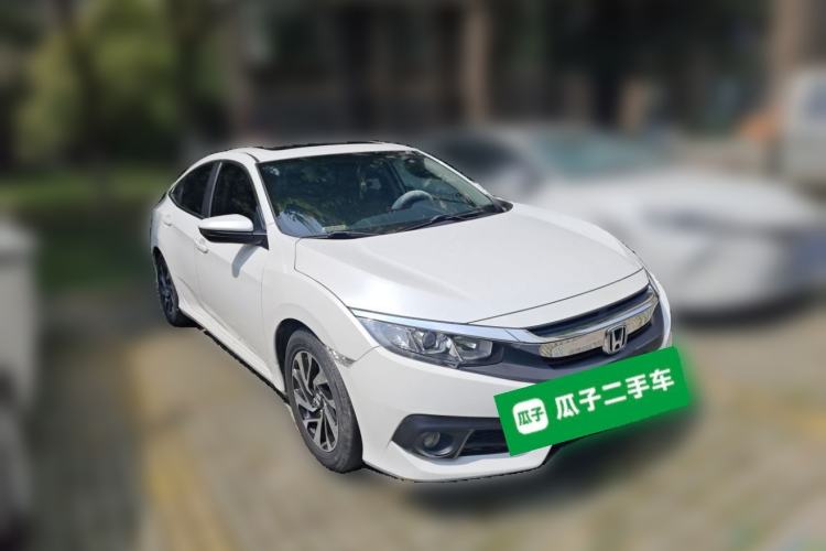 Used Honda Civic 2016 220TURBO CVT Luxury Edition Front Right 45 Deg