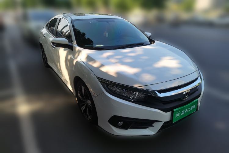 Used Honda Civic 2016 220TURBO CVT Prestige Edition Front Right 45 Deg