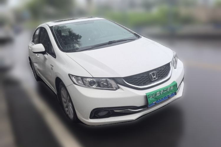 Used Honda Civic 2016 1.8L Automatic Comfort Version Front Right 45 Deg
