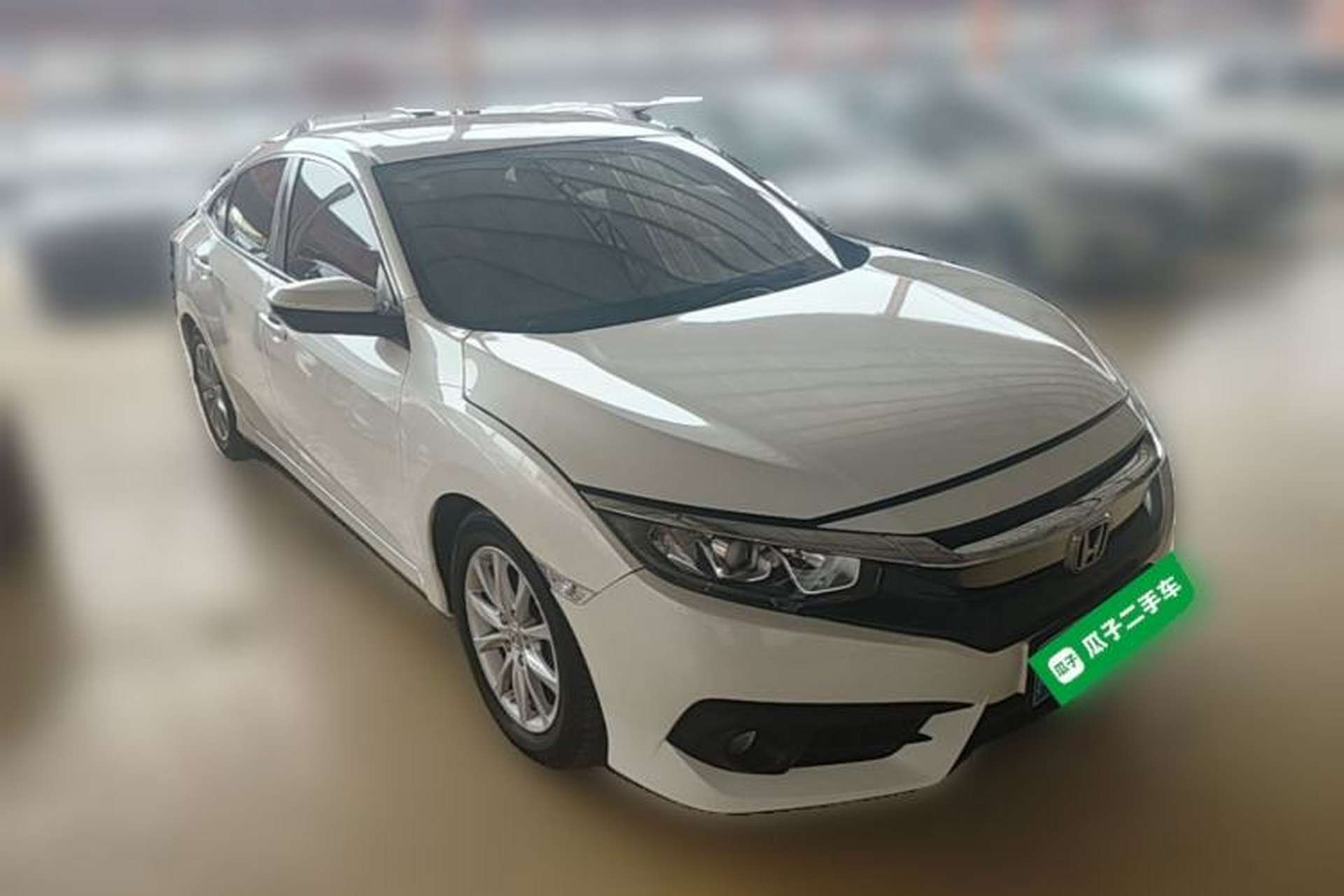 Used Honda Civic 2016 180TURBO CVT Comfort Version Front Right 45 Deg