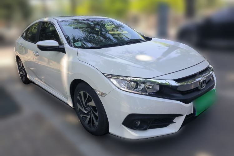 Used Honda Civic 2016 220TURBO CVT Luxury Edition Front Right 45 Deg
