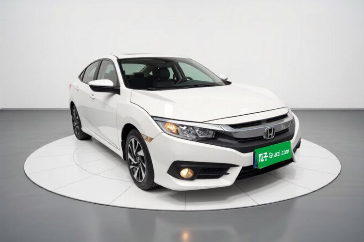Used Honda Civic 2016 220TURBO CVT Luxury Edition Front Right 45 Deg