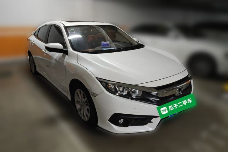 Used Honda Civic 2016 180TURBO CVT Comfort Version Front Right 45 Deg