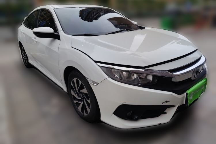 Used Honda Civic 2016 220TURBO CVT Luxury Edition Front Right 45 Deg