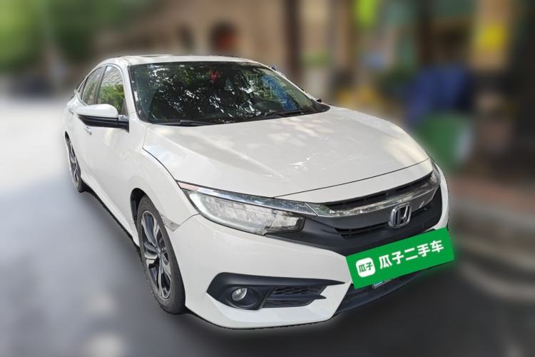 Used Honda Civic 2016 220TURBO CVT Prestige Edition Front Right 45 Deg