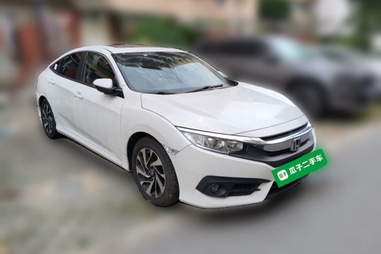 Used Honda Civic 2016 220TURBO CVT Luxury Edition Front Right 45 Deg