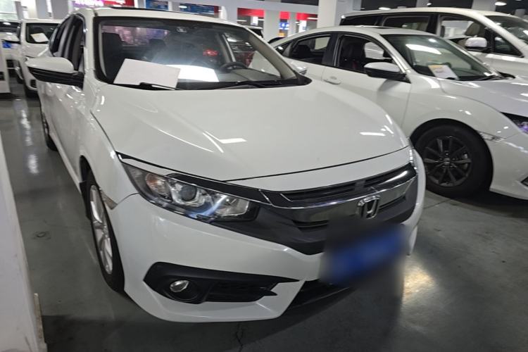 Used Honda Civic 2016 180TURBO CVT Comfort Version Front Right 45 Deg