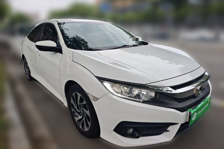 Used Honda Civic 2016 220TURBO CVT Luxury Edition Front Right 45 Deg