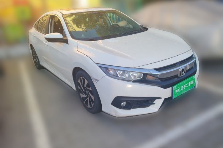 Used Honda Civic 2016 220TURBO CVT Luxury Edition Front Right 45 Deg