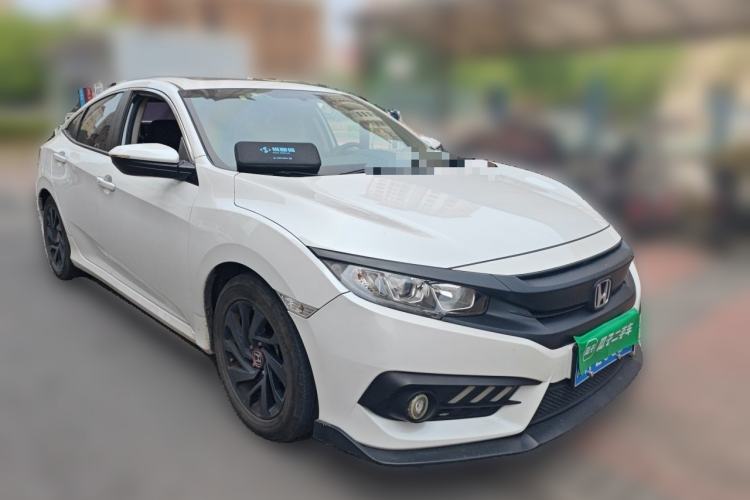 Used Honda Civic 2016 220TURBO CVT Luxury Edition Front Right 45 Deg