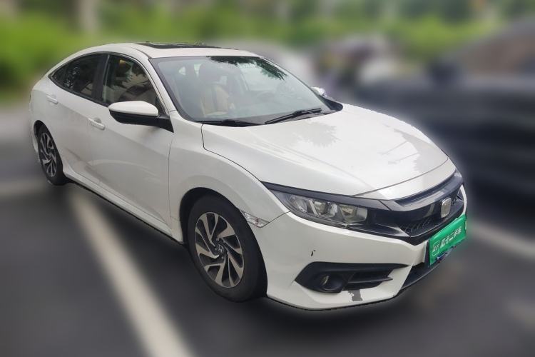 Used Honda Civic 2016 220TURBO CVT Luxury Edition Front Right 45 Deg