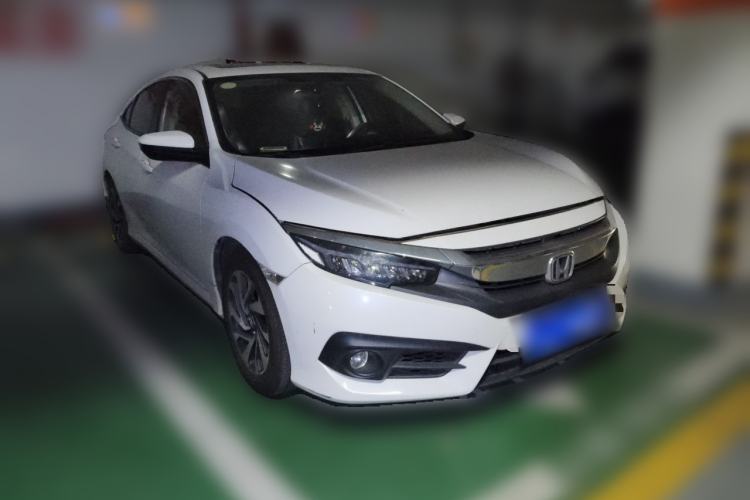 Used Honda Civic 2016 220TURBO CVT Luxury Edition Front Right 45 Deg