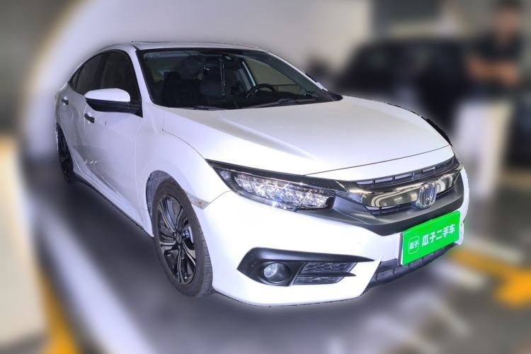 Used Honda Civic 2016 220TURBO CVT Prestige Edition Front Right 45 Deg