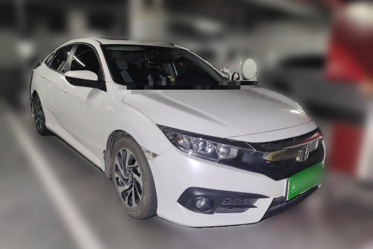 Used Honda Civic 2016 220TURBO CVT Luxury Edition Front Right 45 Deg