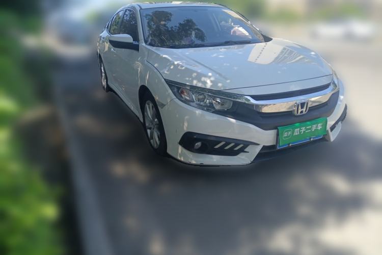 Used Honda Civic 2016 180TURBO CVT Comfort Version Front Right 45 Deg