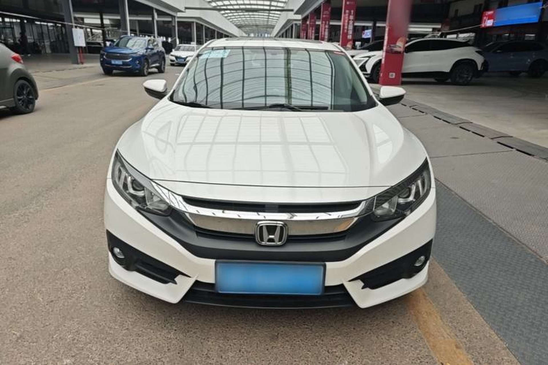 Used Honda Civic 2016 220TURBO Manual Luxury Edition Front