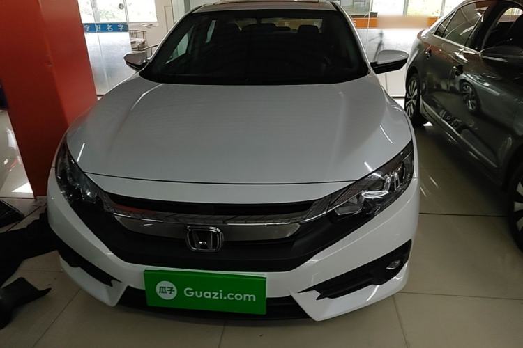 Used Honda Civic 2016 220TURBO Manual Luxury Edition Front