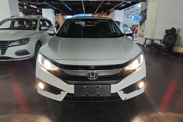 Used Honda Civic 2016 220TURBO Manual Luxury Edition Front