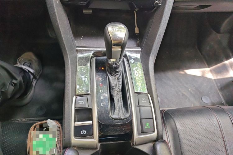 Used Honda Civic 2016 220TURBO CVT Luxury Edition Gear Lever