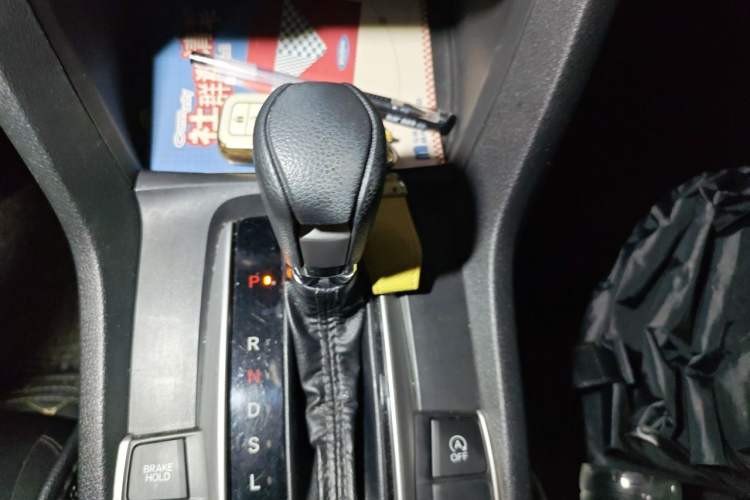 Used Honda Civic 2016 220TURBO CVT Luxury Edition Gear Lever