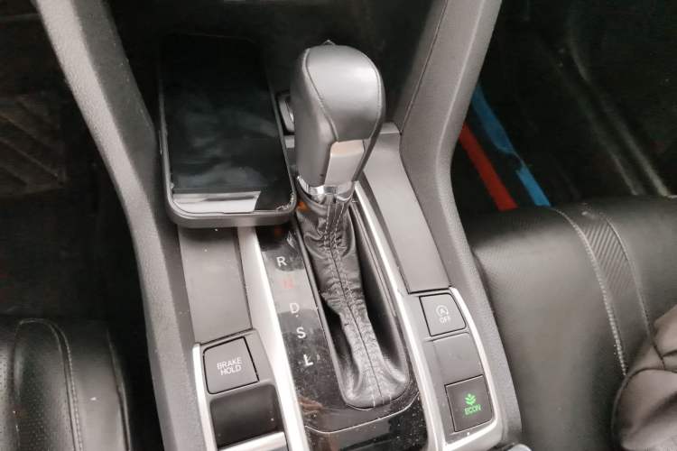 Used Honda Civic 2016 220TURBO CVT Prestige Edition Gear Lever