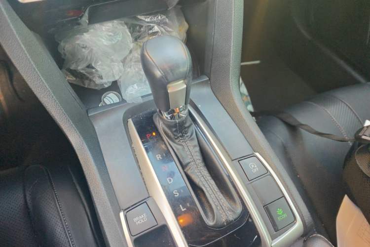 Used Honda Civic 2016 220TURBO CVT Prestige Edition Gear Lever