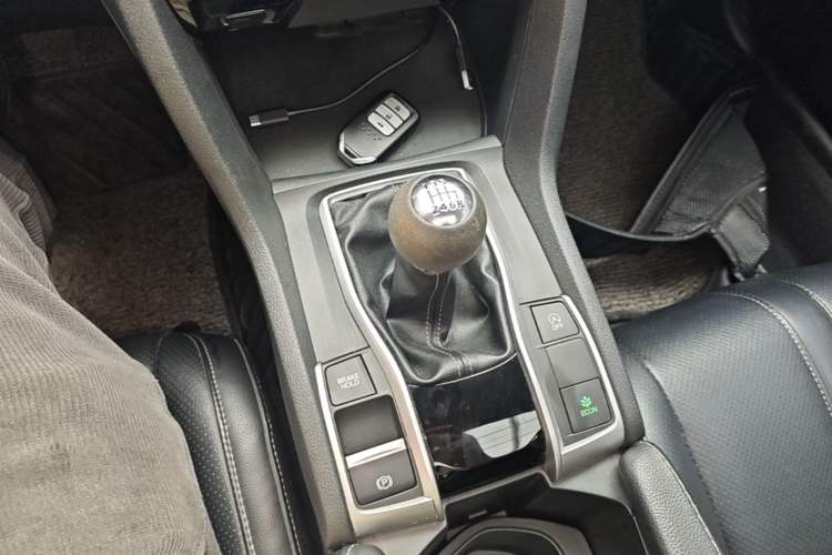Used Honda Civic 2016 220TURBO Manual Luxury Edition Gear Lever