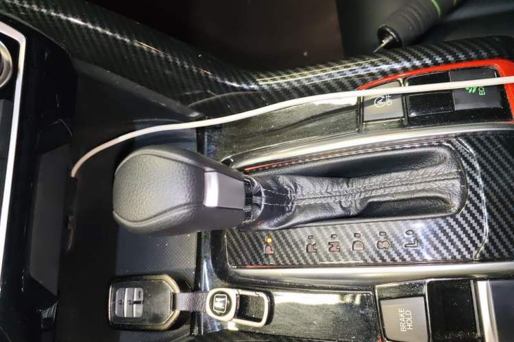 Used Honda Civic 2016 220TURBO CVT Luxury Edition Gear Lever