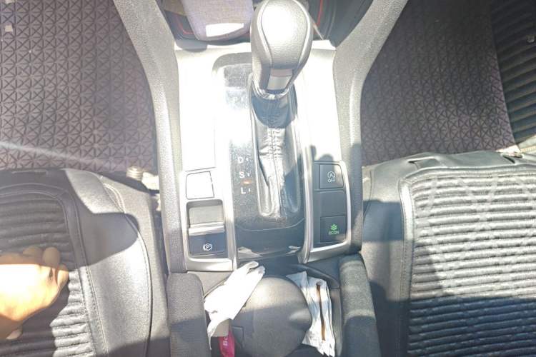 Used Honda Civic 2016 220TURBO CVT Luxury Edition Gear Lever