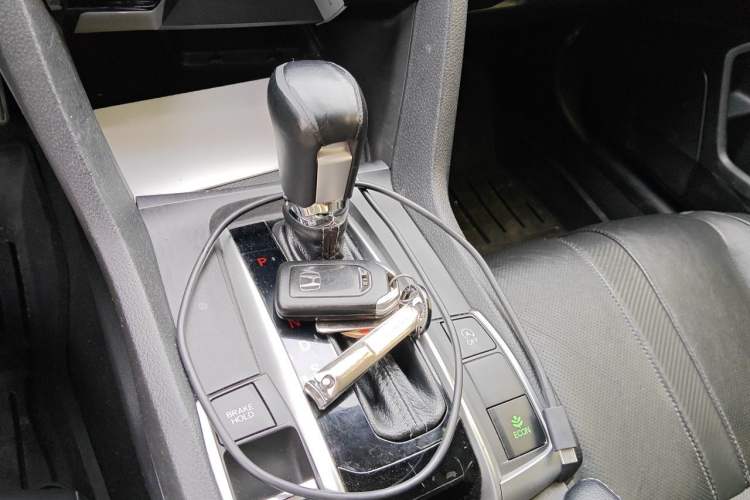 Used Honda Civic 2016 220TURBO CVT Prestige Edition Gear Lever