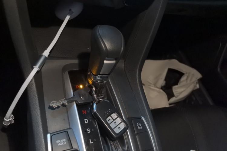 Used Honda Civic 2016 220TURBO CVT Luxury Edition Gear Lever