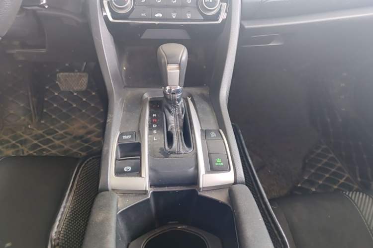Used Honda Civic 2016 180TURBO CVT Comfort Version Gear Lever