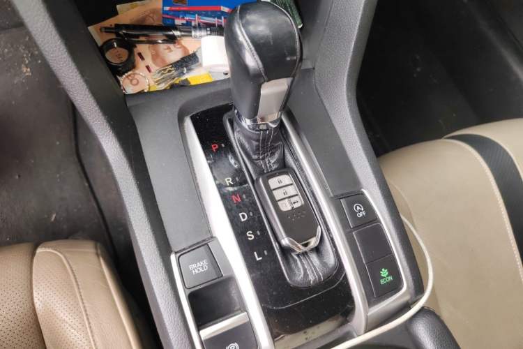Used Honda Civic 2016 220TURBO CVT Prestige Edition Gear Lever