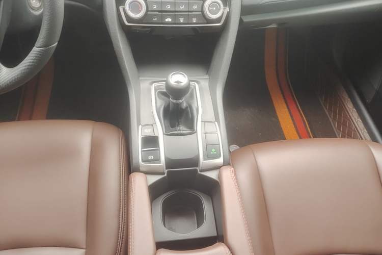 Used Honda Civic 2016 180TURBO Manual Comfort Version Gear Lever